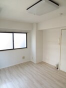 居室 シャガ－ル