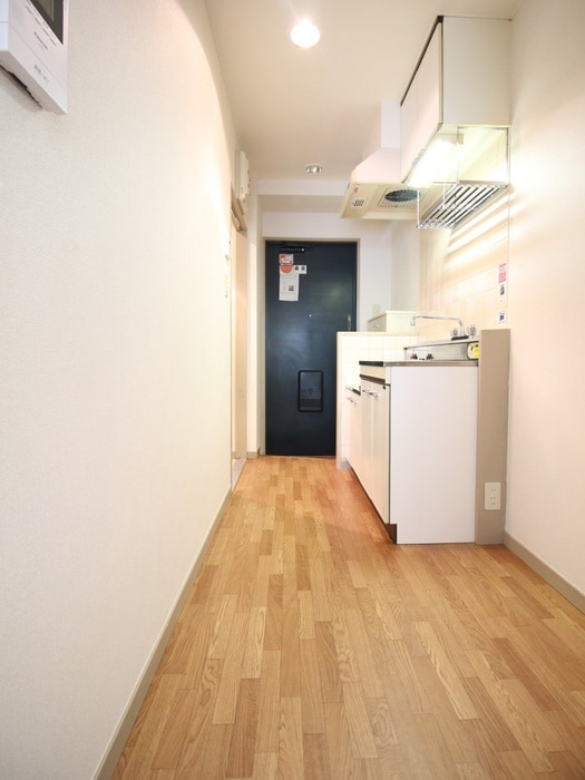 廊下 ブルーハイネス落合