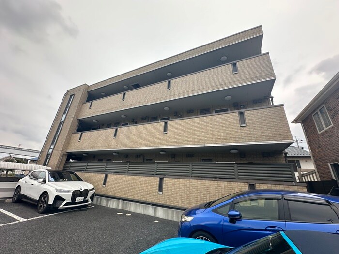 外観写真 リヴェ－ル石田