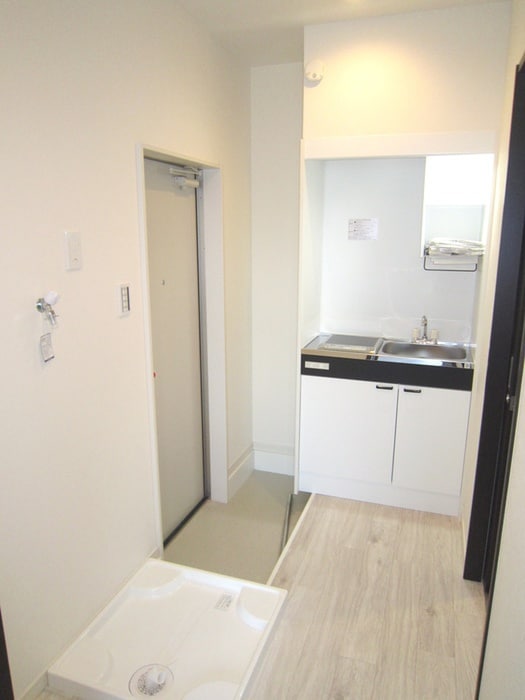 廊下 セレナイト川口