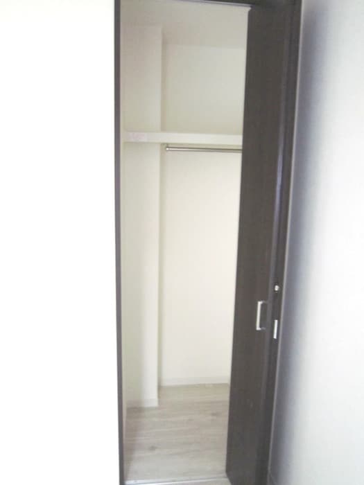 収納 セレナイト川口