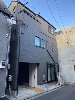 東新町２丁目貸家
