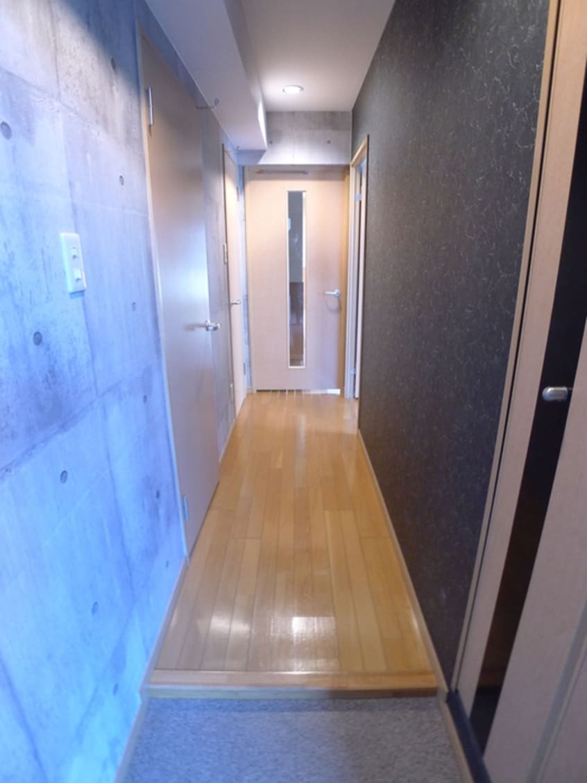 玄関 パインクレスト竹内