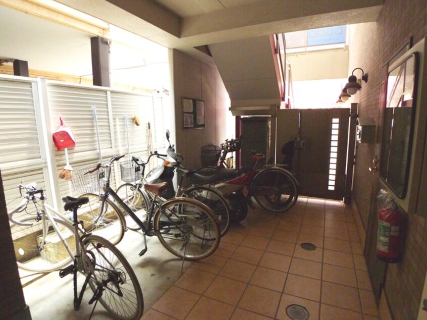 駐輪場 パストラルヒル