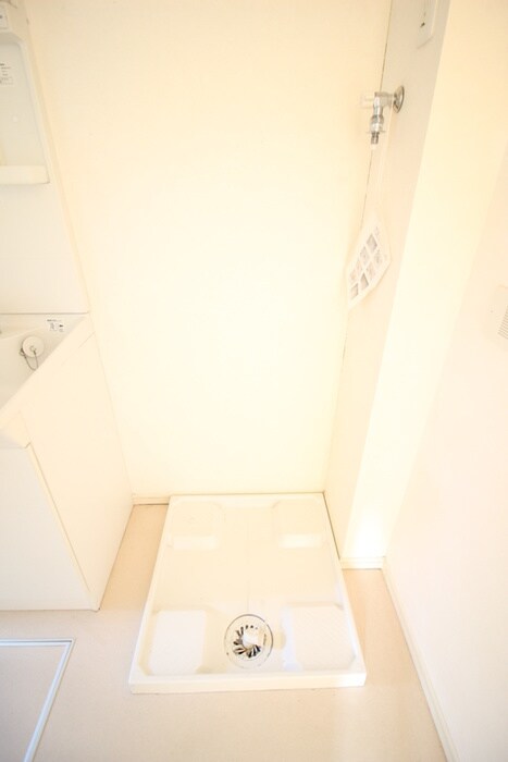 洗濯機置場 Lieben Tohma