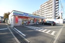 スリーエフ川崎南部市場前店(コンビニ)まで287m ヴァンテアン矢向