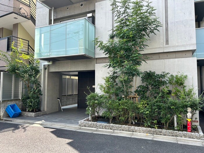 エントランス部分 プライマル杉並方南町