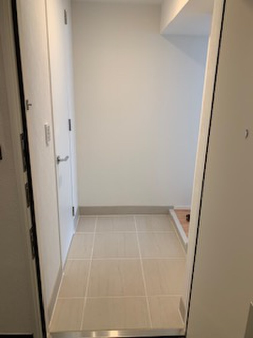 玄関 プライマル杉並方南町