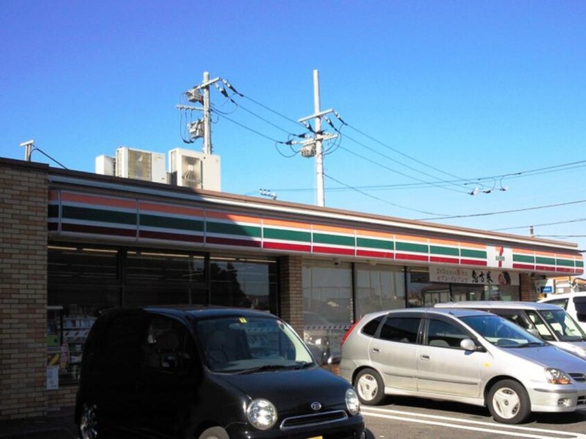 セブンイレブン(コンビニ)まで110m ソレイユ湘南鵠沼海岸