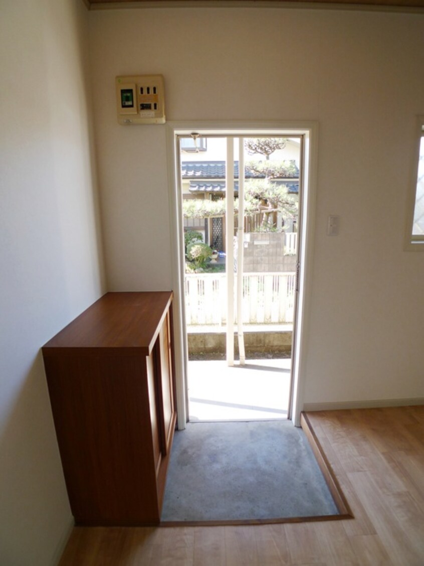 靴箱 フラワ－ハイツ