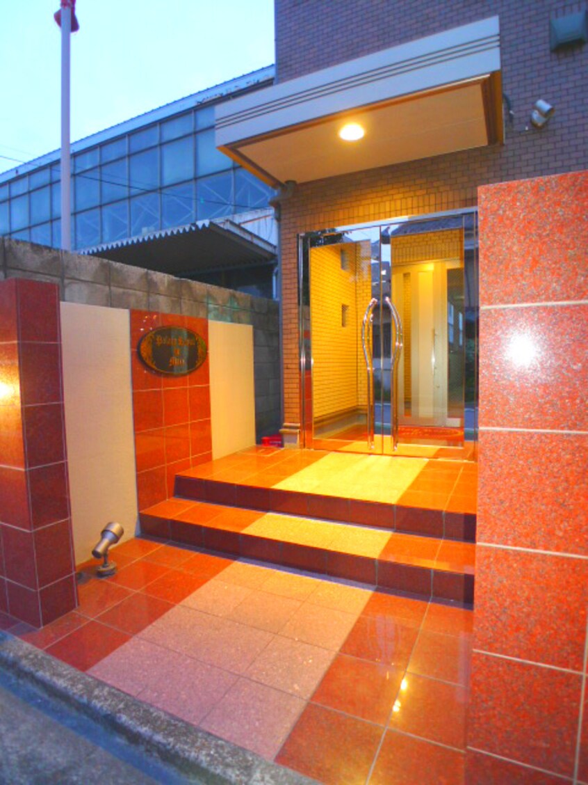 エントランス部分 パレ　ロワイヤル　デ　メール