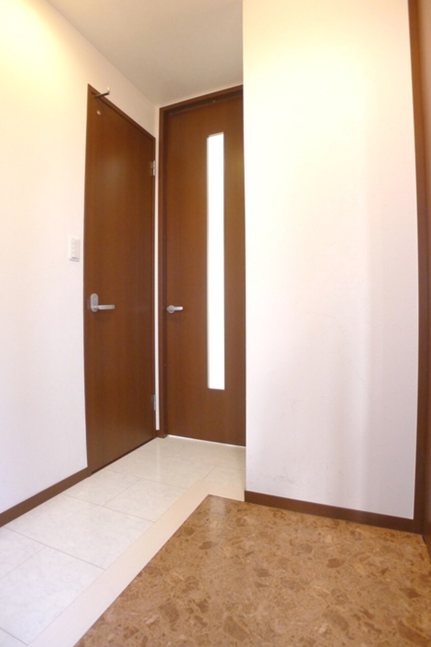 廊下 パレ　ロワイヤル　デ　メール