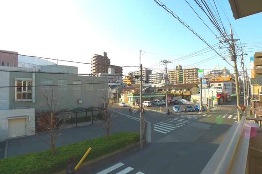 室内からの展望 パレ　ロワイヤル　デ　メール