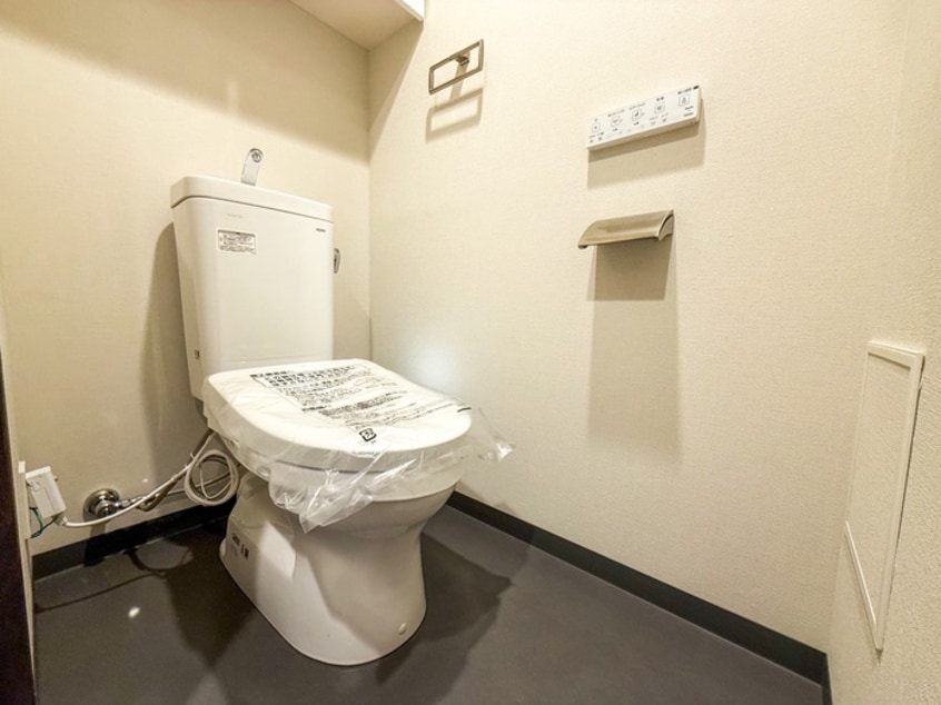 トイレ サンクレイドル西日暮里Ⅲ(503)