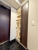 靴箱 サンクレイドル西日暮里Ⅲ(503)