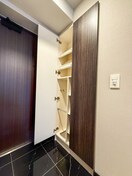 靴箱 サンクレイドル西日暮里Ⅲ(503)