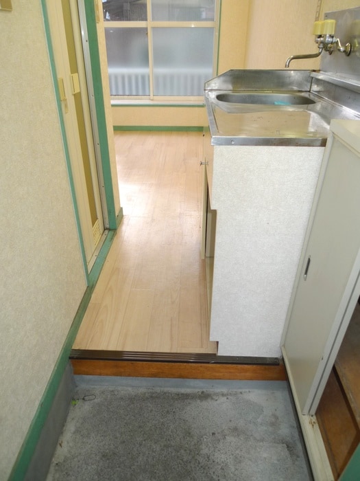 廊下 パレス西浦和