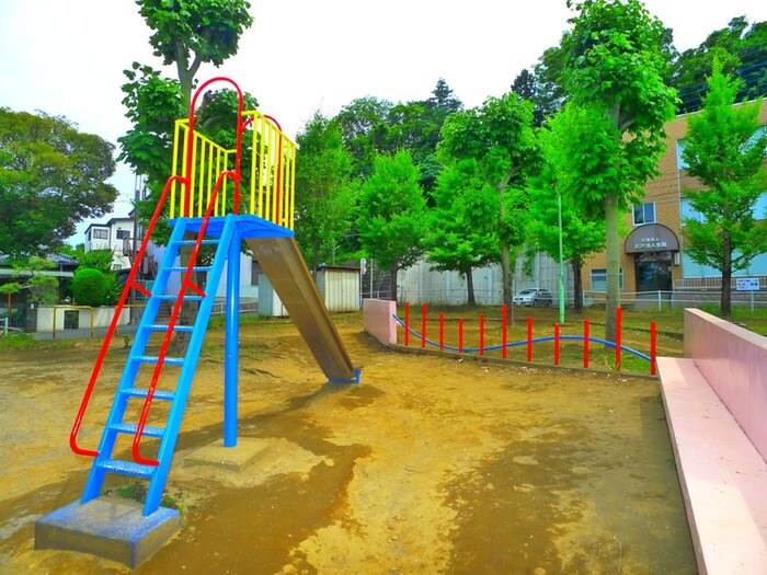 小根本公園(公園)まで180m アーバンガーデン松戸