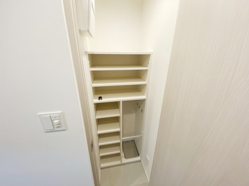 靴箱 ザ・パークハビオ目白タワー