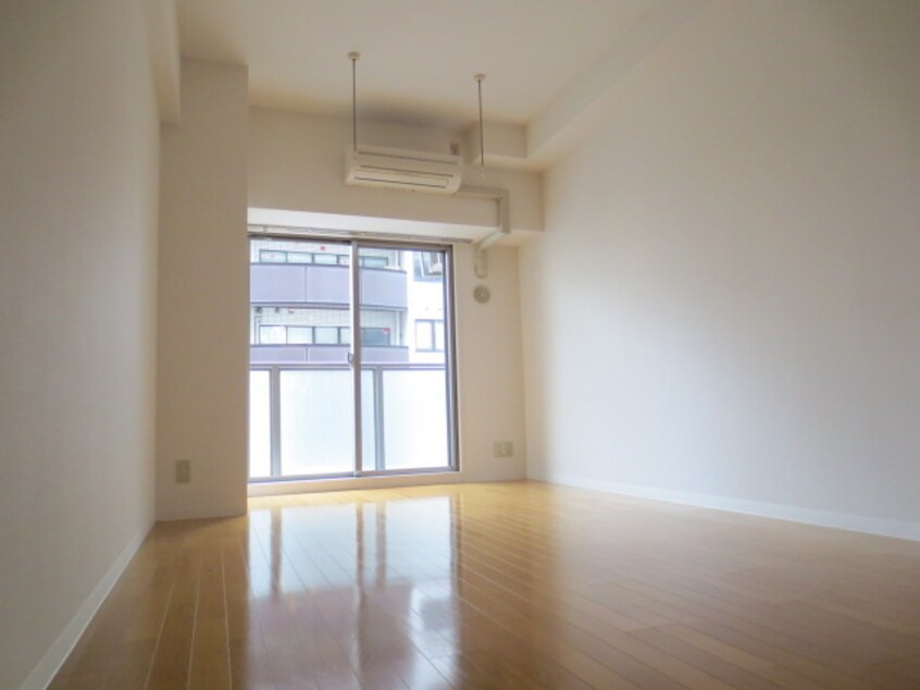 居室 レジディア上野御徒町