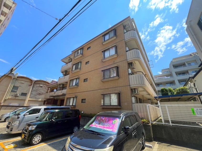 駐車場 プラージュ 高田馬場
