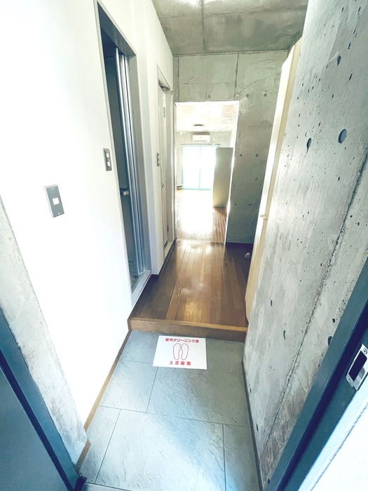 玄関 パル　ナカムラ