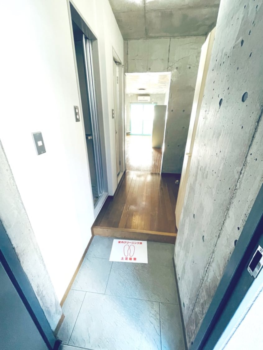 玄関 パル　ナカムラ