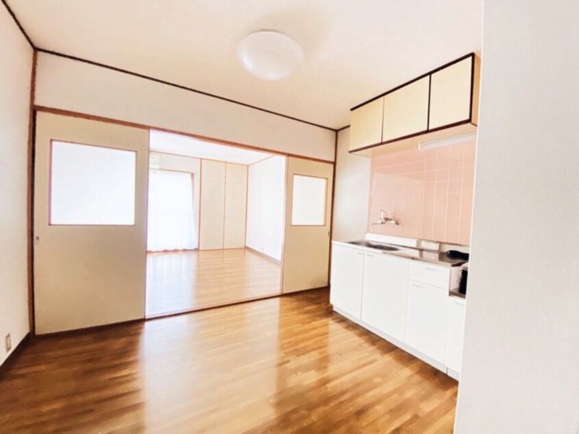 内観写真 コスモスビレッヂ