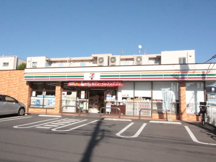 セブンイレブン(コンビニ)まで450m コスモスビレッヂ