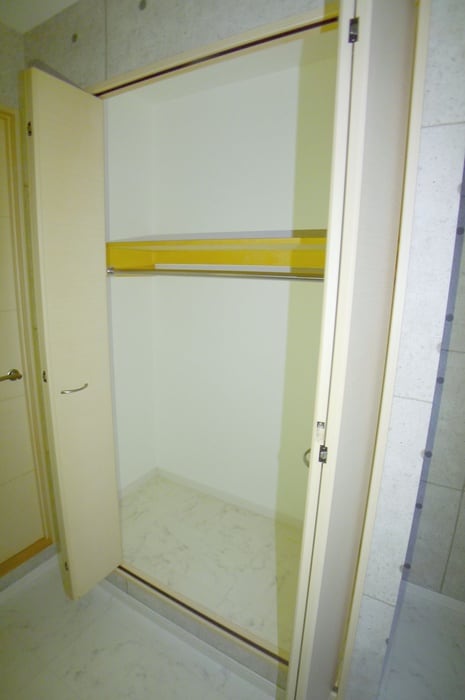 収納 ブライトコ－ト