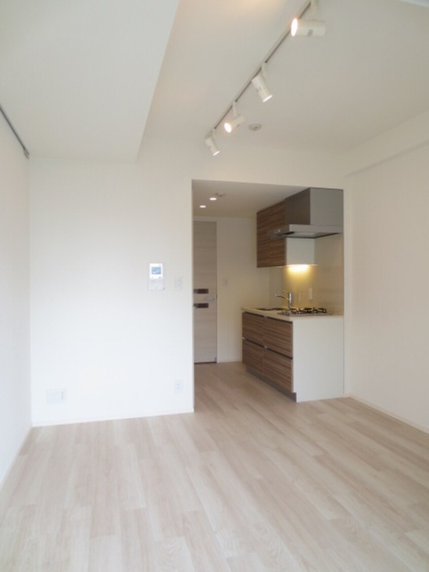 居室 ONE ROOF FLAT TSUKISHIMA