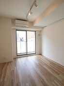 居室 ONE ROOF FLAT TSUKISHIMA