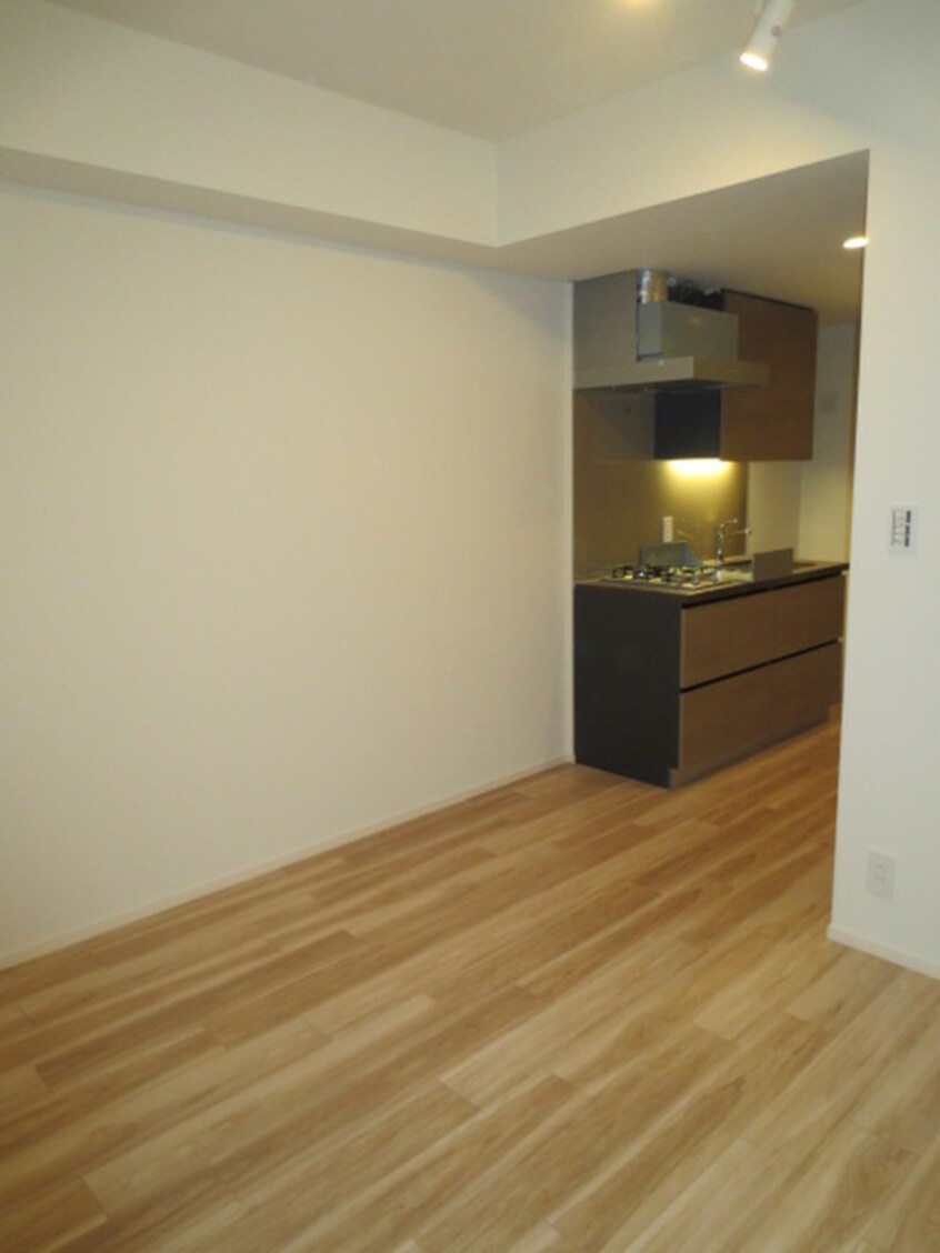 居室 ONE ROOF FLAT TSUKISHIMA