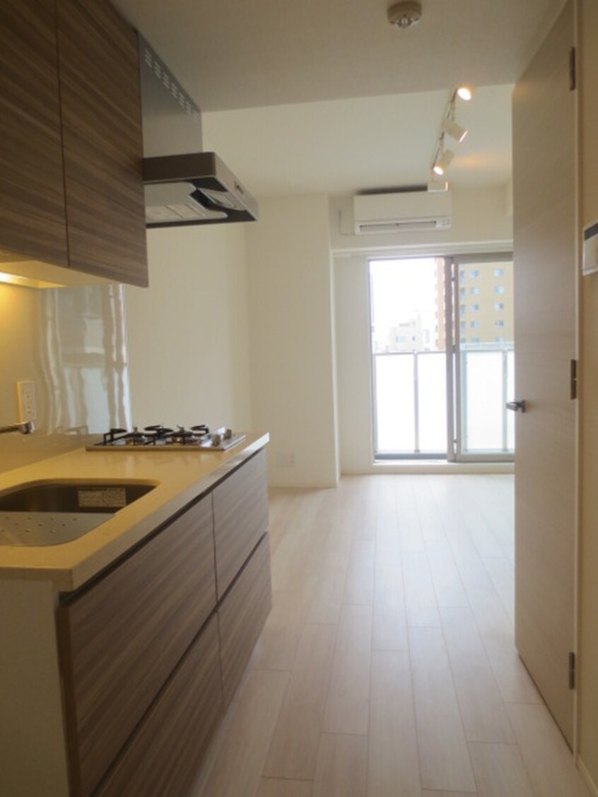 居室 ONE ROOF FLAT TSUKISHIMA