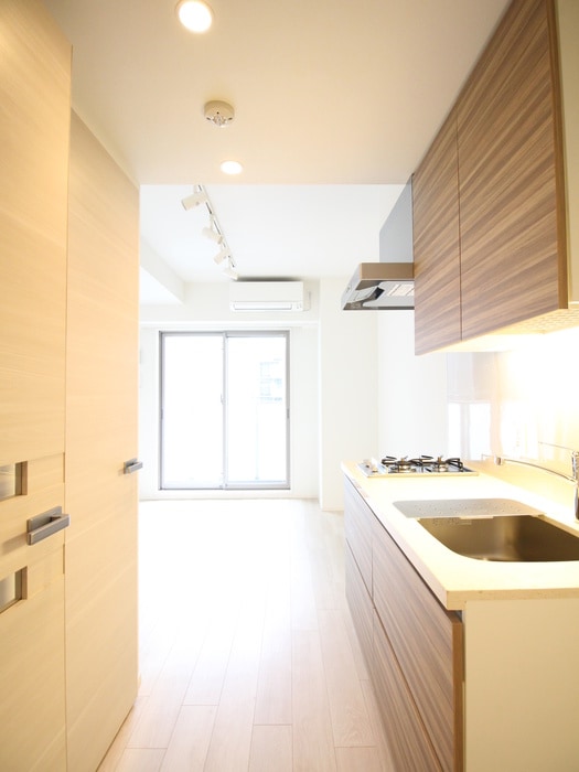 居室 ONE ROOF FLAT TSUKISHIMA