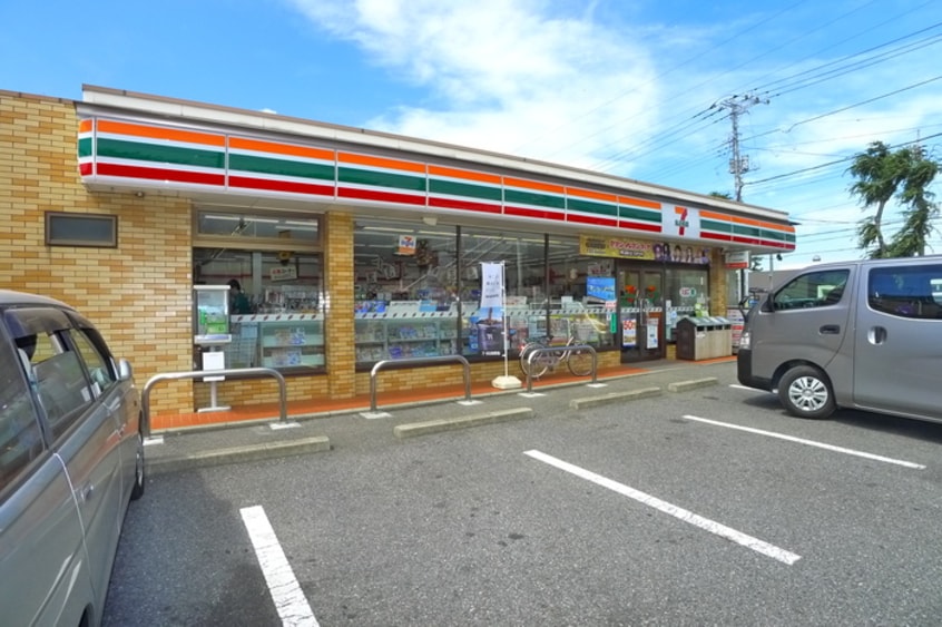 セブンイレブン(コンビニ)まで296m ハイム新和Ｂ棟