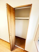 収納 アムールアンバー