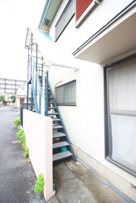 エントランス部分 スィ－トハイツ
