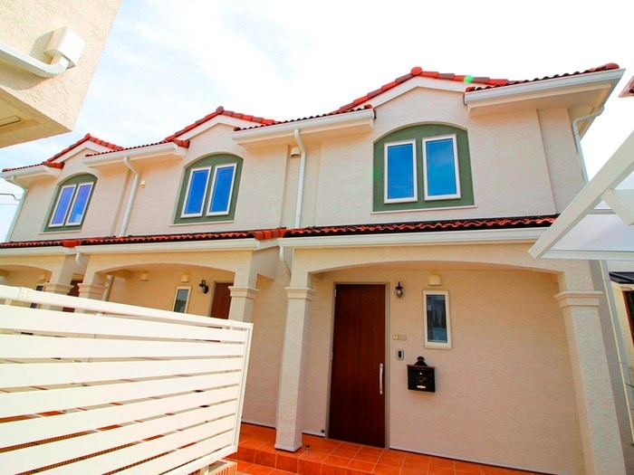 エントランス部分 La Villa de Campagne　A棟