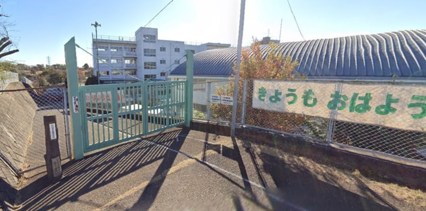 荒幡小学校(小学校)まで550m レッドダイヤモンズＡ