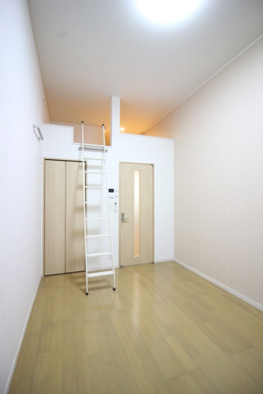 居室 shalaroste Hills Machida