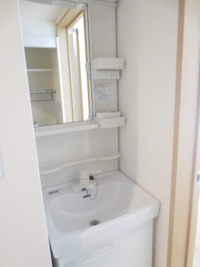 洗面 shalaroste Hills Machida