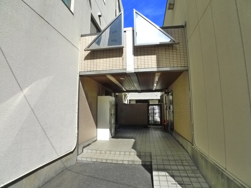 エントランス部分 ウイッシュパ－ク