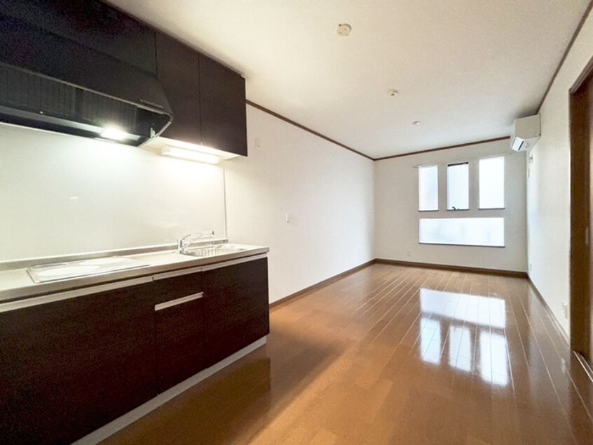 居室 Lanai　House　393　Noah