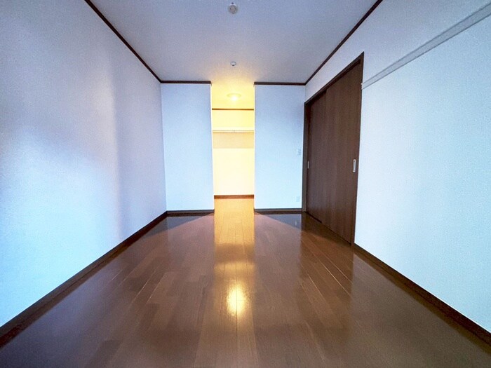 居室 Lanai　House　393　Noah