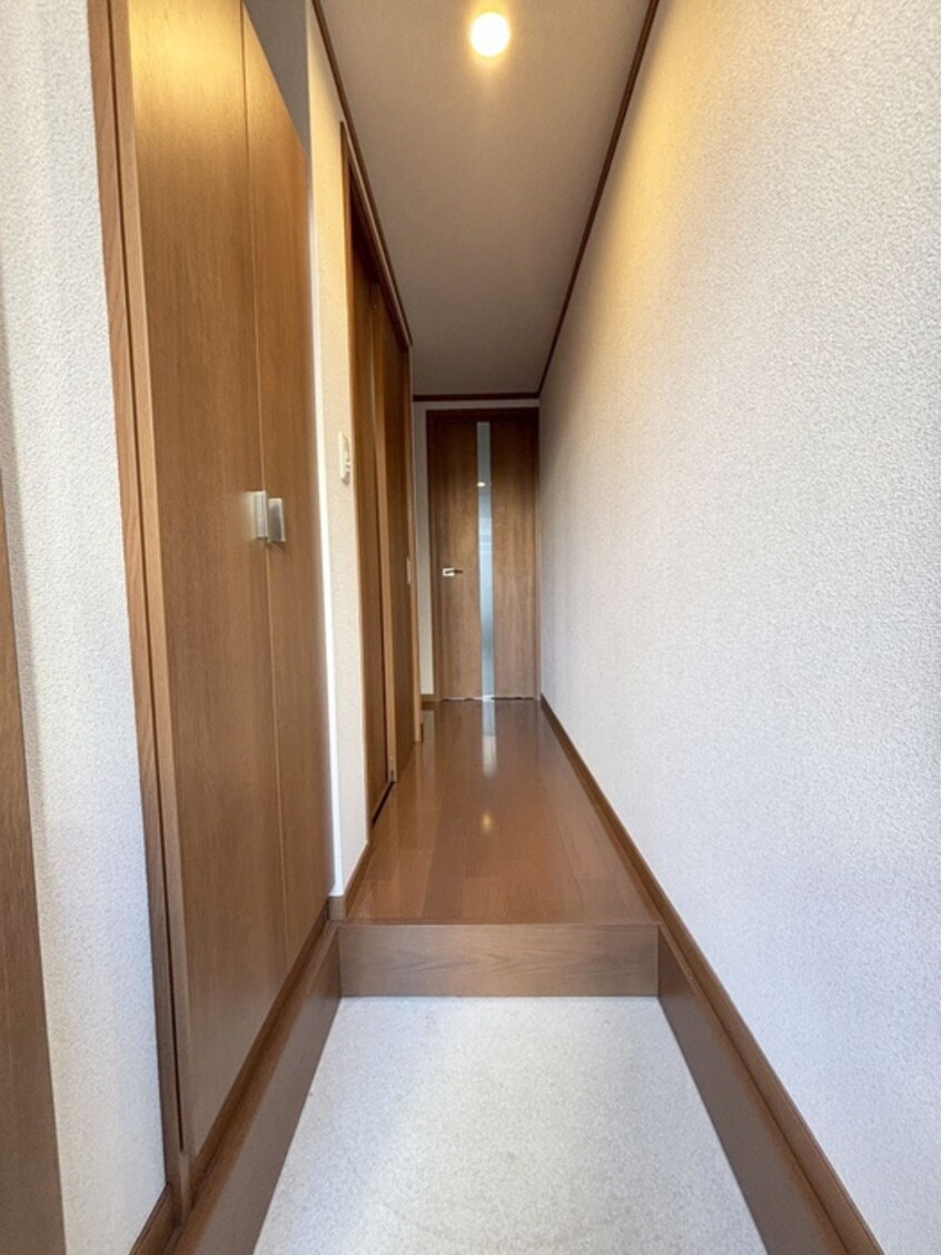 玄関 Lanai　House　393　Noah