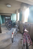 駐輪場 メゾンクレソンⅢ