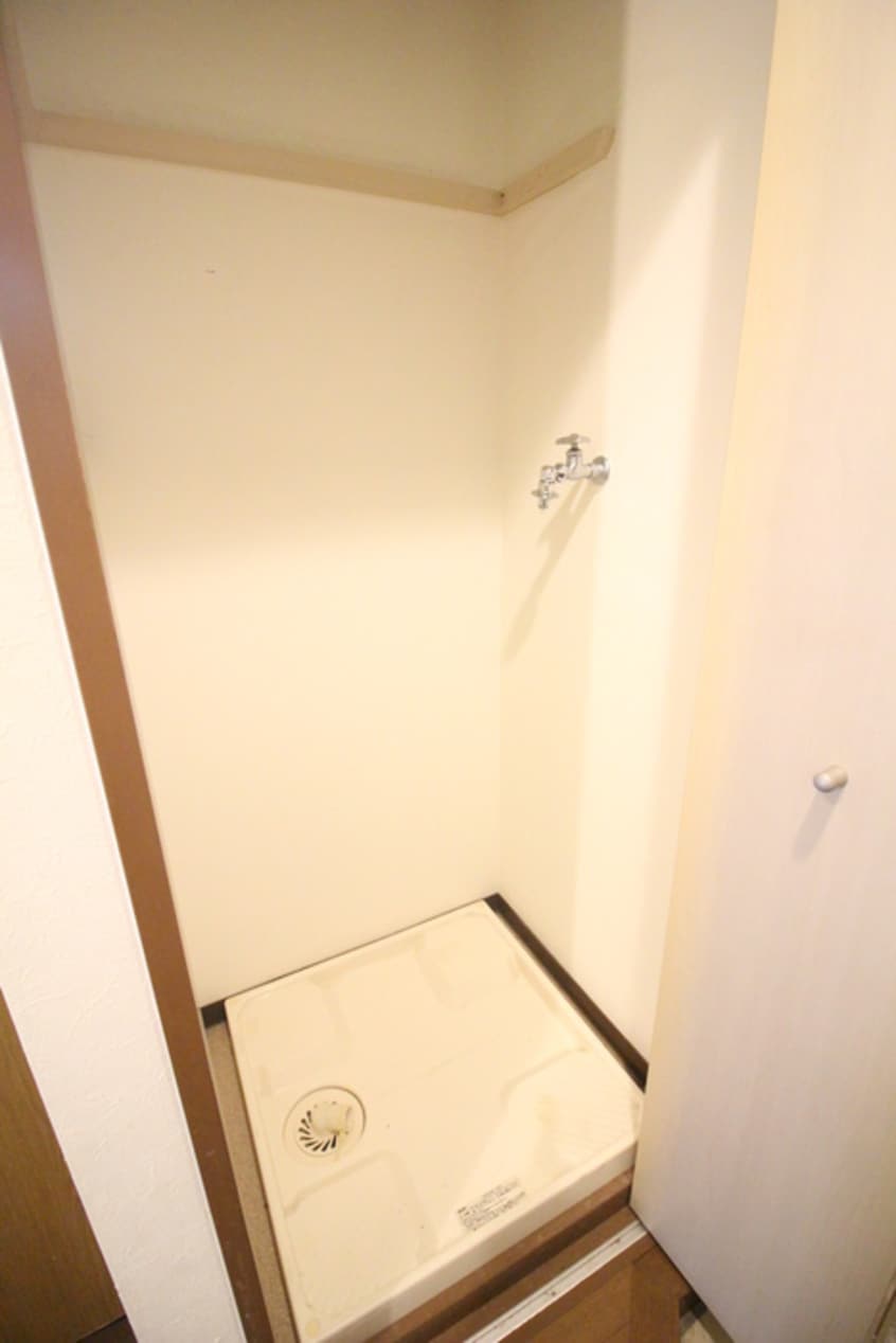 洗濯機置場 メゾンクレソンⅢ