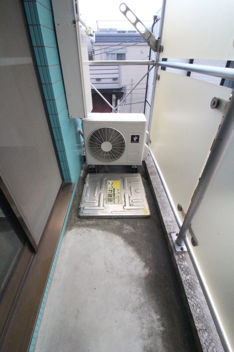 ベランダ・バルコニー メゾンクレソンⅢ