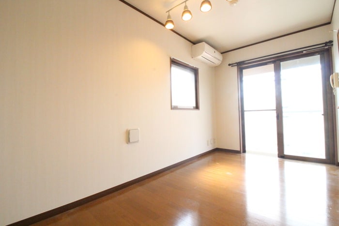 居室 メゾンクレソンⅢ